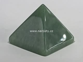 aventurine, pyramid