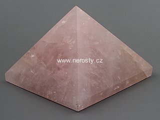 rose quartz, pyramid