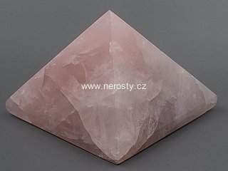 rose quartz, pyramid