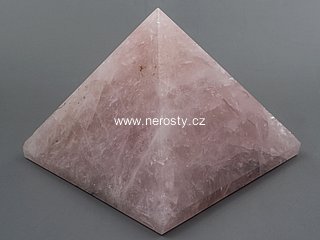 rose quartz, pyramid