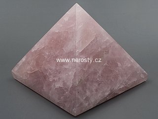 rose quartz, pyramid