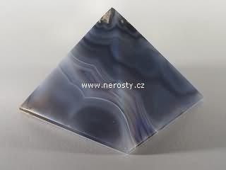 agate, pyramid