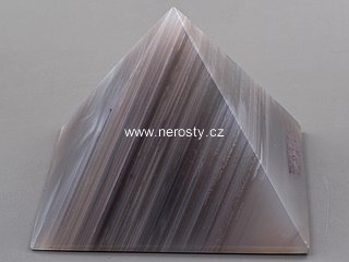 agate, pyramid