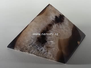 agate, pyramid