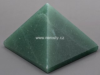 aventurine, pyramid