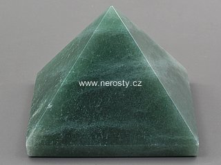 aventurine, pyramid