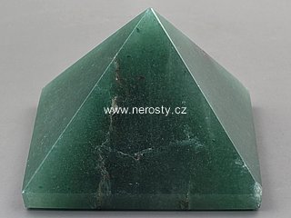 aventurine, pyramid