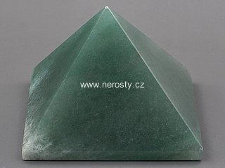 aventurine, pyramid