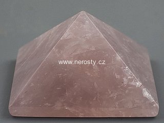 rose quartz, pyramid