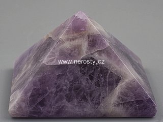 amethyst, pyramid