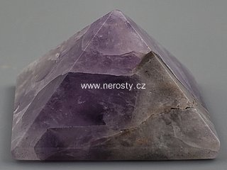 amethyst, pyramid