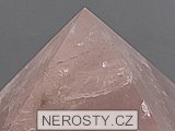 rose quartz, pyramid