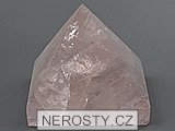 rose quartz, pyramid