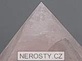 rose quartz, pyramid