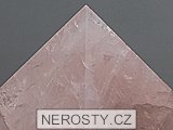 rose quartz, pyramid