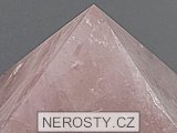 rose quartz, pyramid