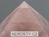 rose quartz, pyramid