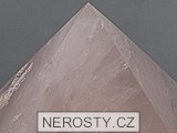 rose quartz, pyramid