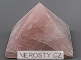 rose quartz, pyramid