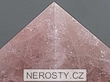 rose quartz, pyramid