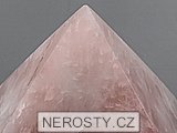 rose quartz, pyramid