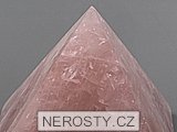 rose quartz, pyramid