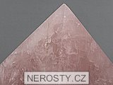 rose quartz, pyramid