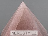 rose quartz, pyramid