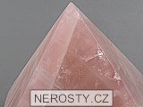 rose quartz, pyramid