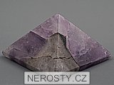 amethyst, pyramid